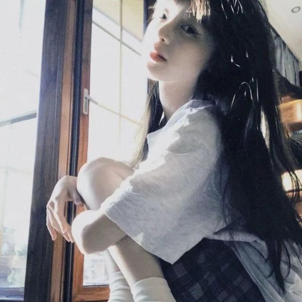 婴儿车